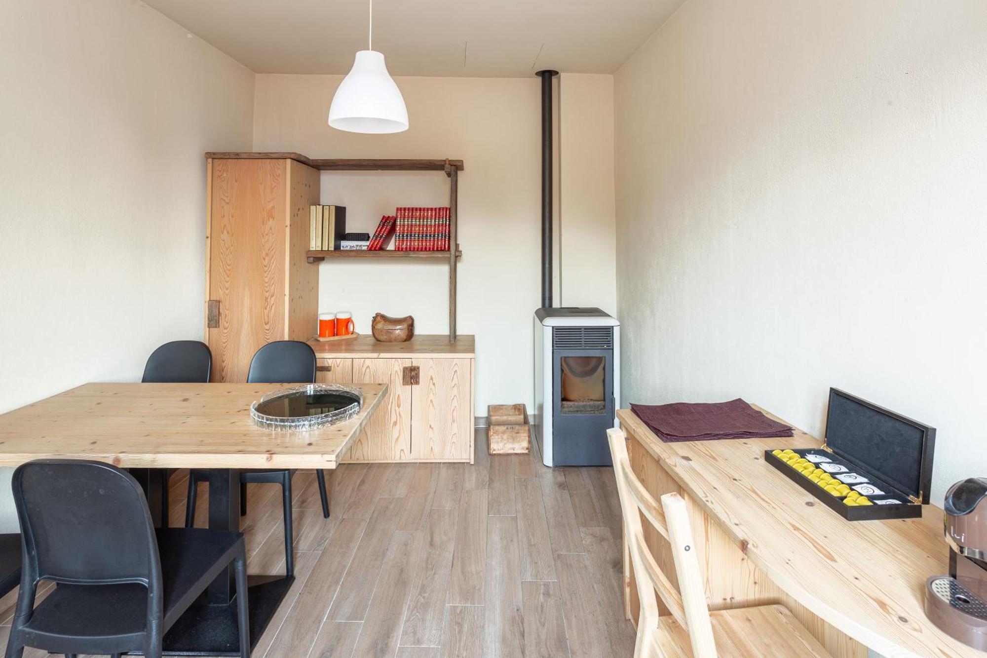 Ferienwohnung Palazzo Mia By Icasamia It Castello Cabiaglio Zimmer foto